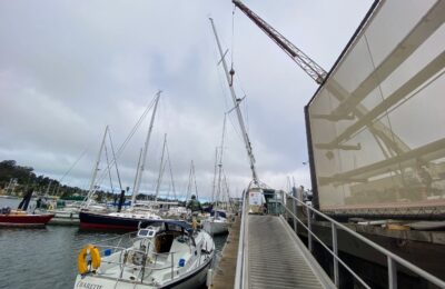 Mast disassembly and cleaning